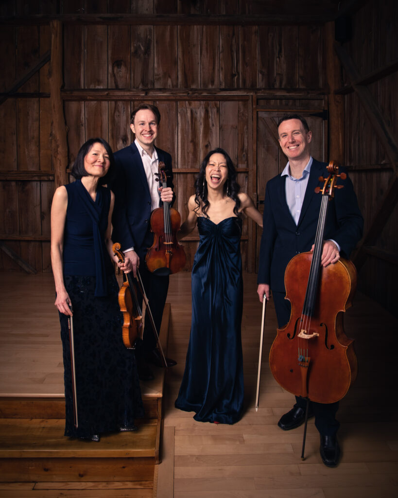 فرقة غارث نيول للبيانو الرباعية