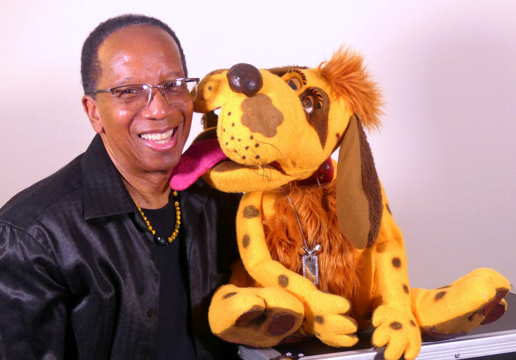 تاي-رون ترافيس