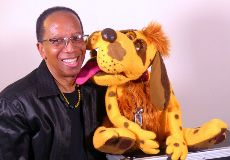 تاي-رون ترافيس